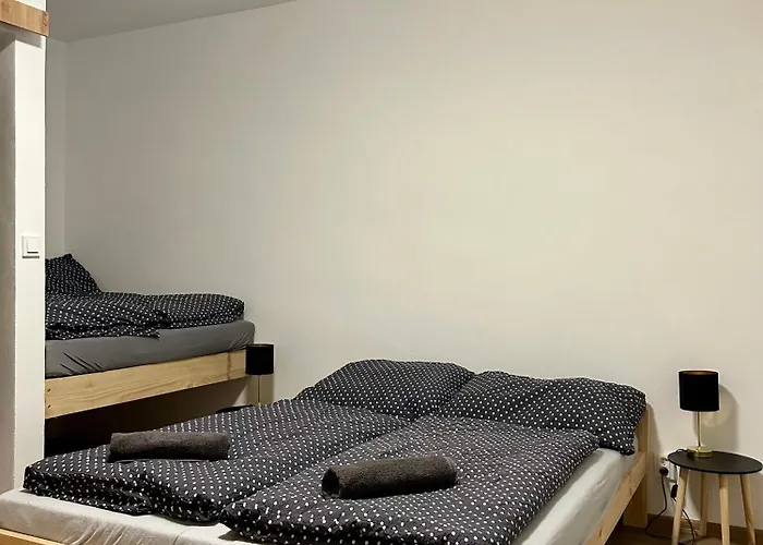 Na Zlaťáku Apartamento *